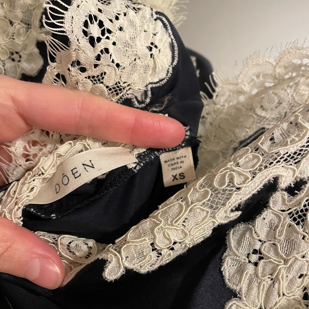 Doen Obelia Lace-Trimmed Silk Satin Dress - Picture 4 of 6